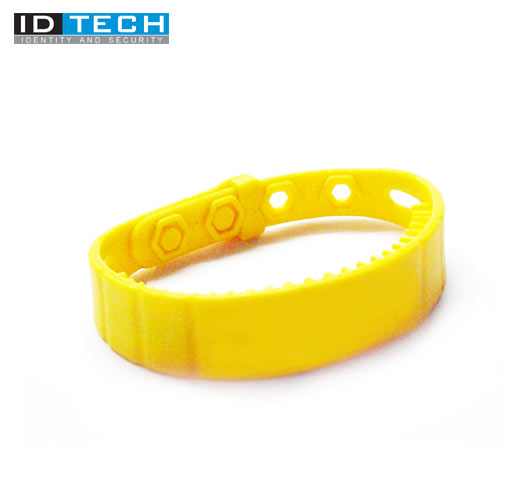  RFID Silicon Stud Wristbands 